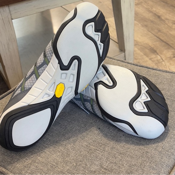 Merrell Barefoot Men’s lace up size 12 - Picture 6 of 6